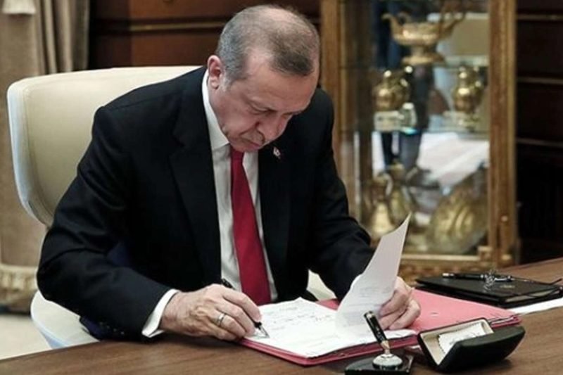 YÖK'e 4 Yeni Üye Atandı, 8 Üniversiteye Rektör Atamaları Gerçekleşti