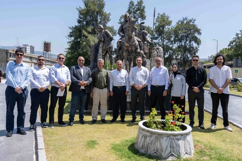 Bornova ve Filistin'in Dura Kenti Arasında Kardeş Şehir Protokolü İmzalandı