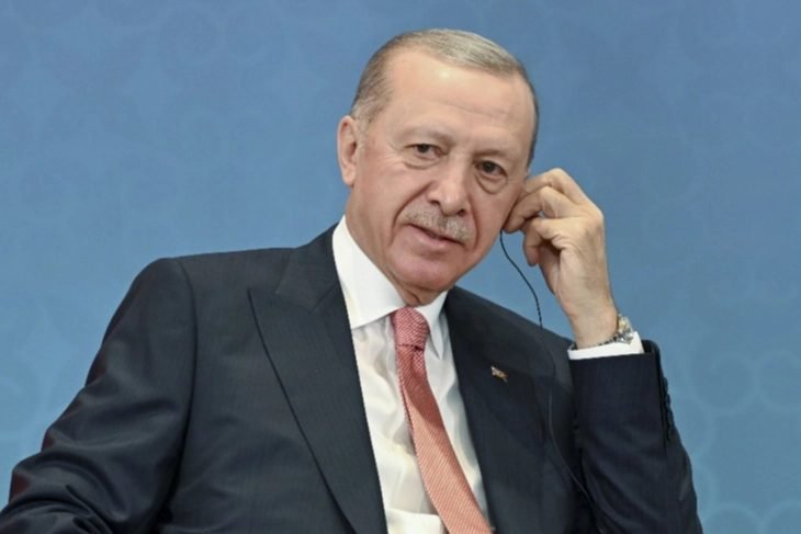 Erdoğan ve Rinkevics Telefonla Görüştü: Güvenlik ve İş Birliği Değerlendirildi