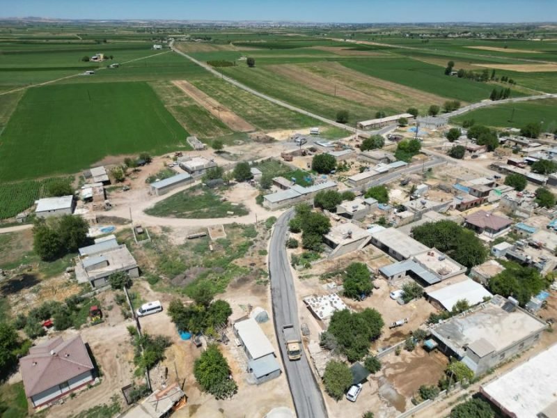 Suruç'ta Kırsal Mahallelere Kesintisiz Ulaşım: 11.5 Kilometre Sathi Asfalt Tamamlandı
