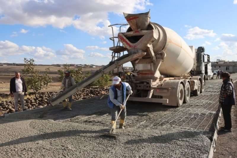 Hazır Beton Endeksi Haziran'da Büyüme Eşiğini Aştı, Ancak Sektörde Temkinli Bekleyiş Sürüyor
