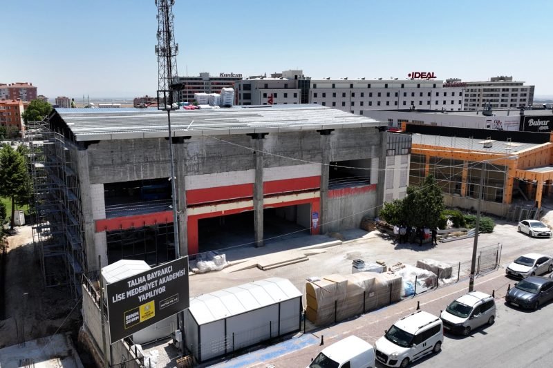 Konya'da Lise Medeniyet Akademisi İnşaatı Hızla Devam Ediyor