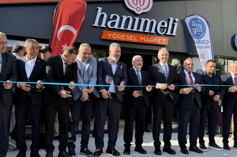 Çorum'da Kadın Emeği ve Yerel Üretim İçin Hanımeli Yöresel Market Açıldı