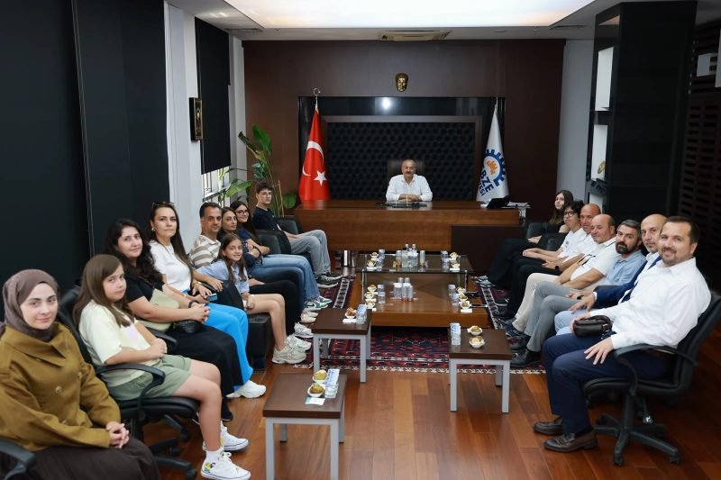 Kocaeli Gebze'de Başkan Büyükgöz LGS birincilerini ağırladı