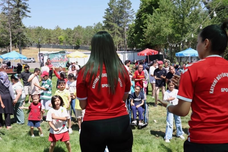 Engelsiz Yaşam Merkezi'nden Doğa ve Spor Dolu Gün