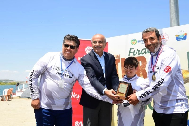 Karakaya Baraj Gölü'nde Turna Balığı Yarışması: 90 Sporcu Malatya'da Buluştu