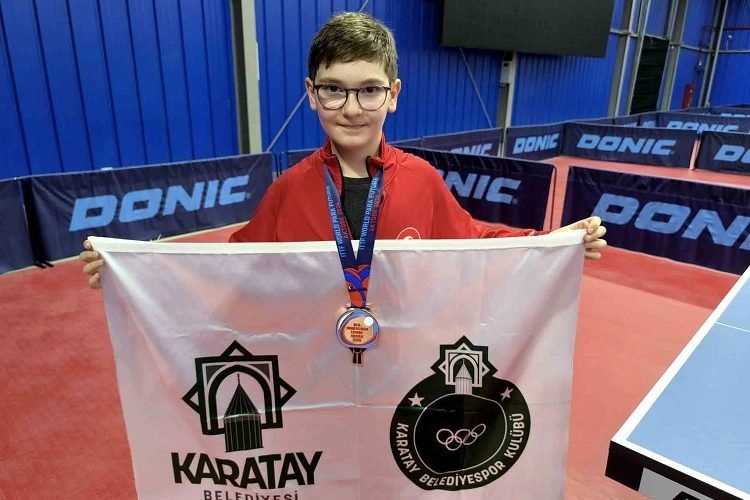 Tahir Efe Şahin'den Kazakistan'da Bronz Madalya