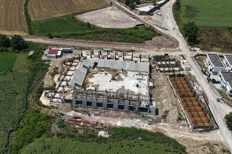 Sakarya'da Gençler İçin Dev Spor Yatırımı: Karakamış Spor Salonu Yükseliyor
