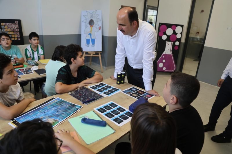 Başkan Altay, Yaz Kur'an Kursu Öğrencileriyle ve Bilgehanelerde Eğitim Gören Çocuklarla Buluştu