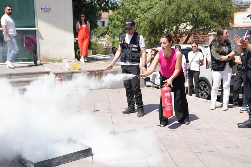Keçiören Belediyesi Personeline Afet ve Yangın Güvenliği Eğitimi Verildi